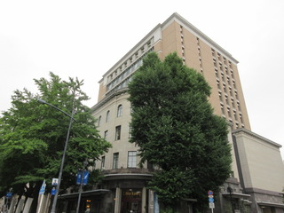 横浜情報文化センター.JPG